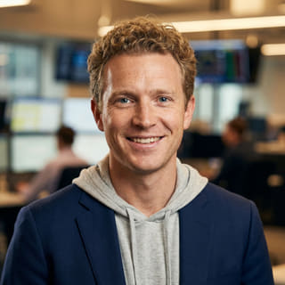 Profilbild av Ryan Brooks, angiven som chefsanalytiker inom trading på Sol Avkis